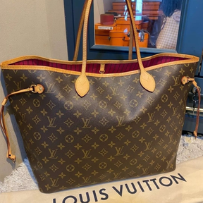 Bolsa L. Vuitton. — Neverfull